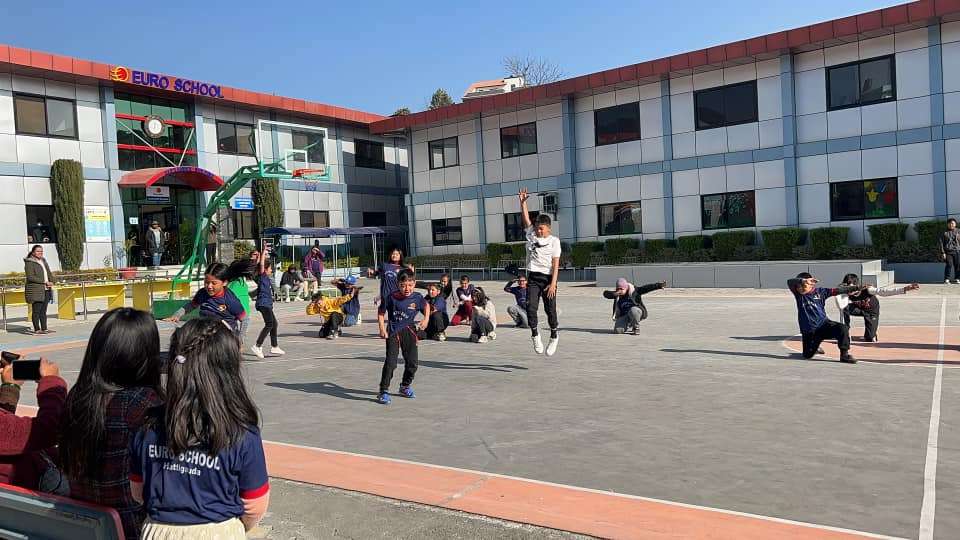 Euro School