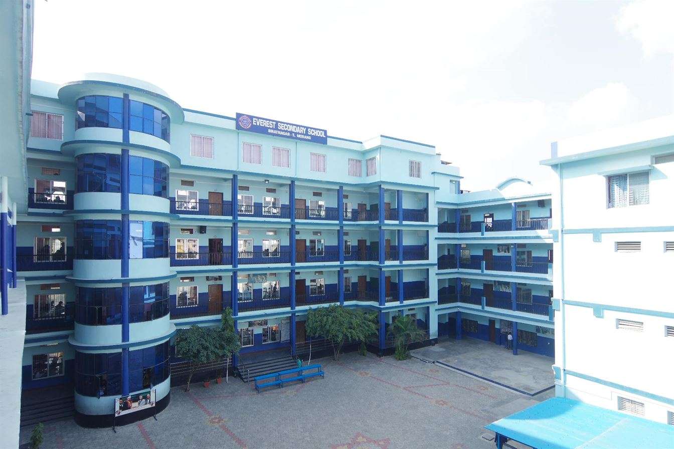 Everest Secondary School