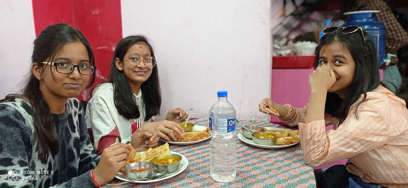 Kadambari Academy School