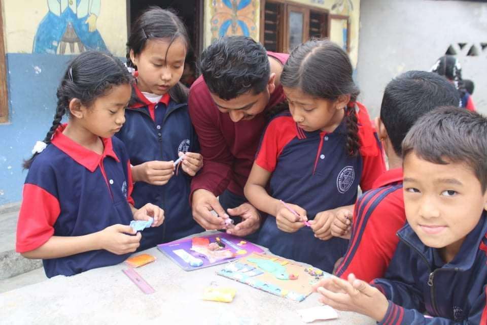 Land Star English School