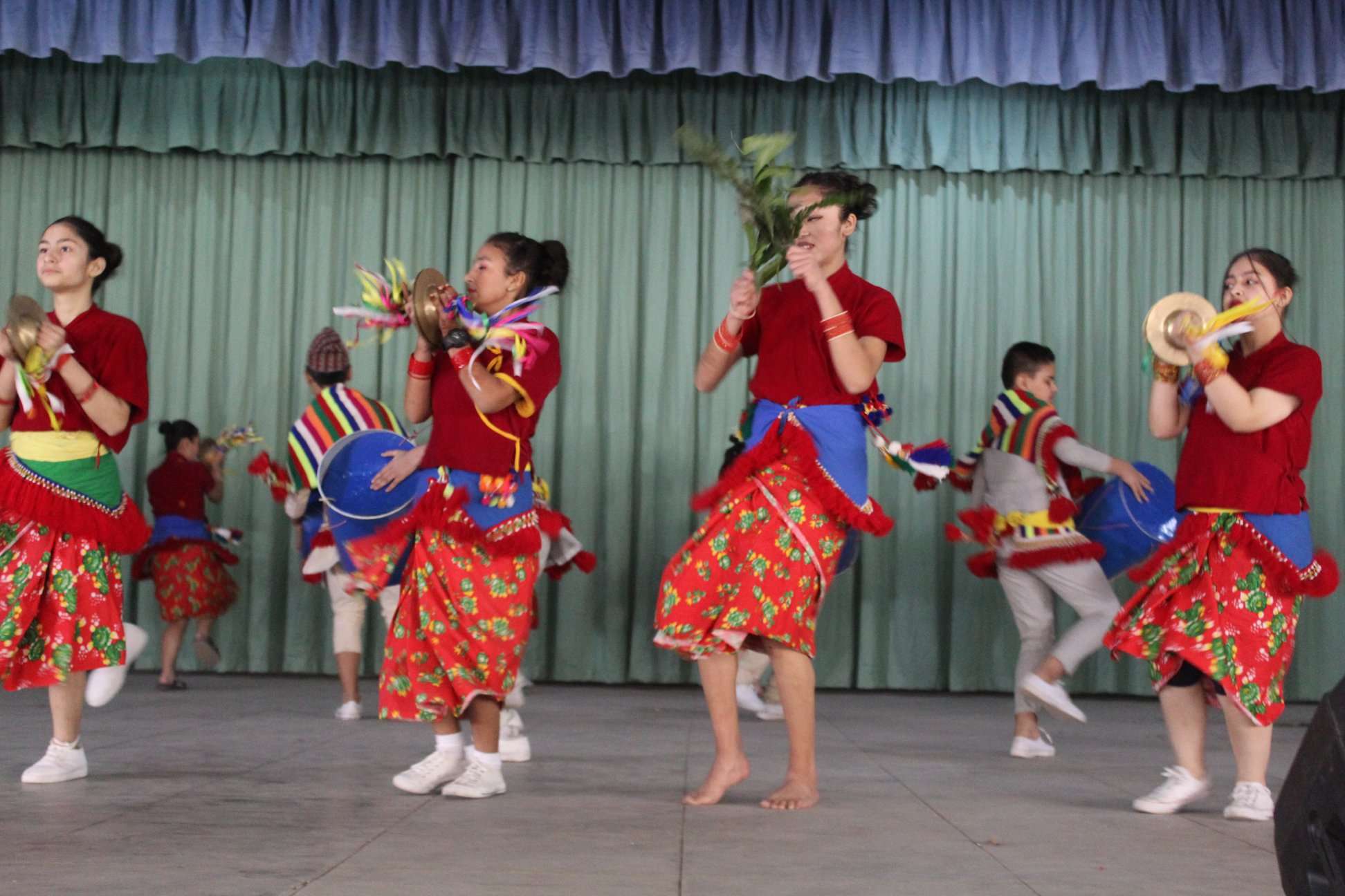 Little Flowers' English School